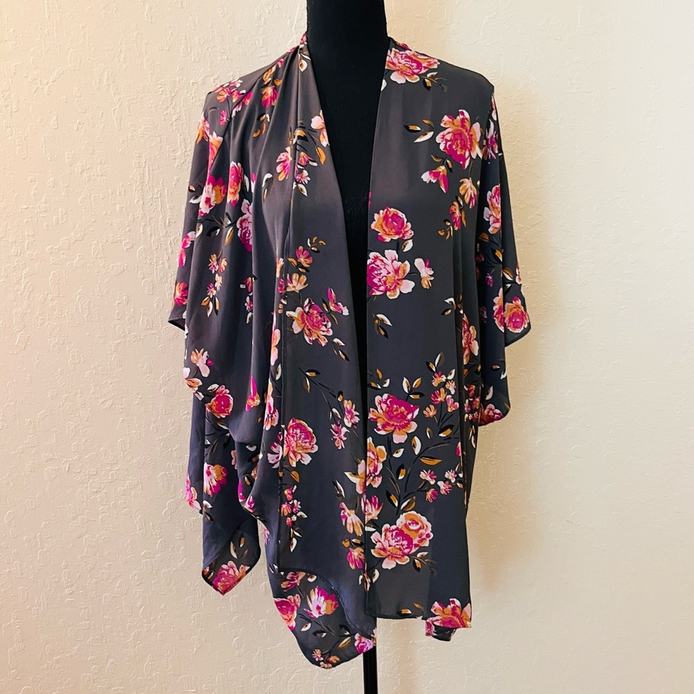 Maurices Dark Gray Floral Duster with Pink & Mustard Blooms
